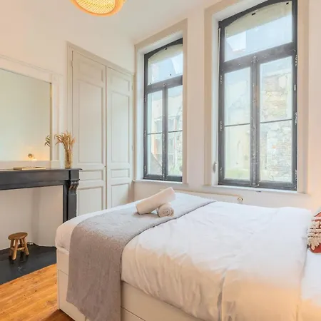 1 Bedroom In The Center, Near Metro Daire