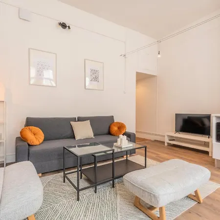 شقة 1 Bedroom In The Center, Near Metro *